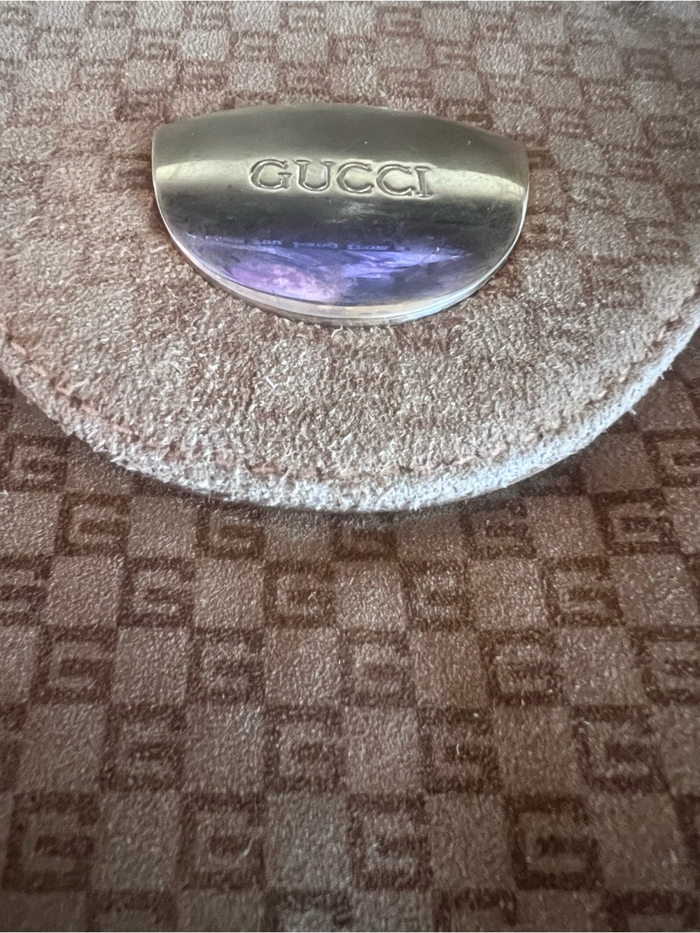 Vintage 80s Gucci Beige/Tan Monogram Clutch with Gold Lock - Picture 12 of 16